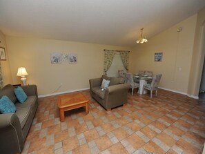 Ferienhaus | Wohnzimmer | Flachbildfernseher