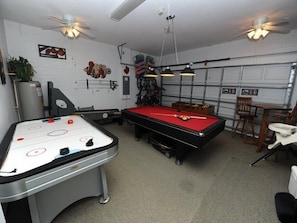 Game room - Cumbrian Lakes 25 (Kissimmee)