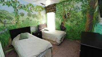 House (Cumbrian-Lakes-38) | 6 bedrooms, free WiFi, alarm clocks