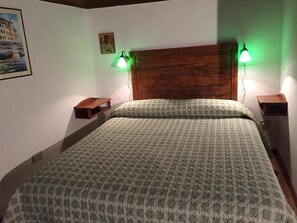 2 bedrooms, iron/ironing board, free WiFi - Ghibellina 65 At Medici (Florence)