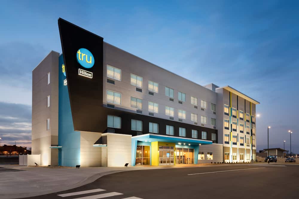 Tru By Hilton Milwaukee Brookfield