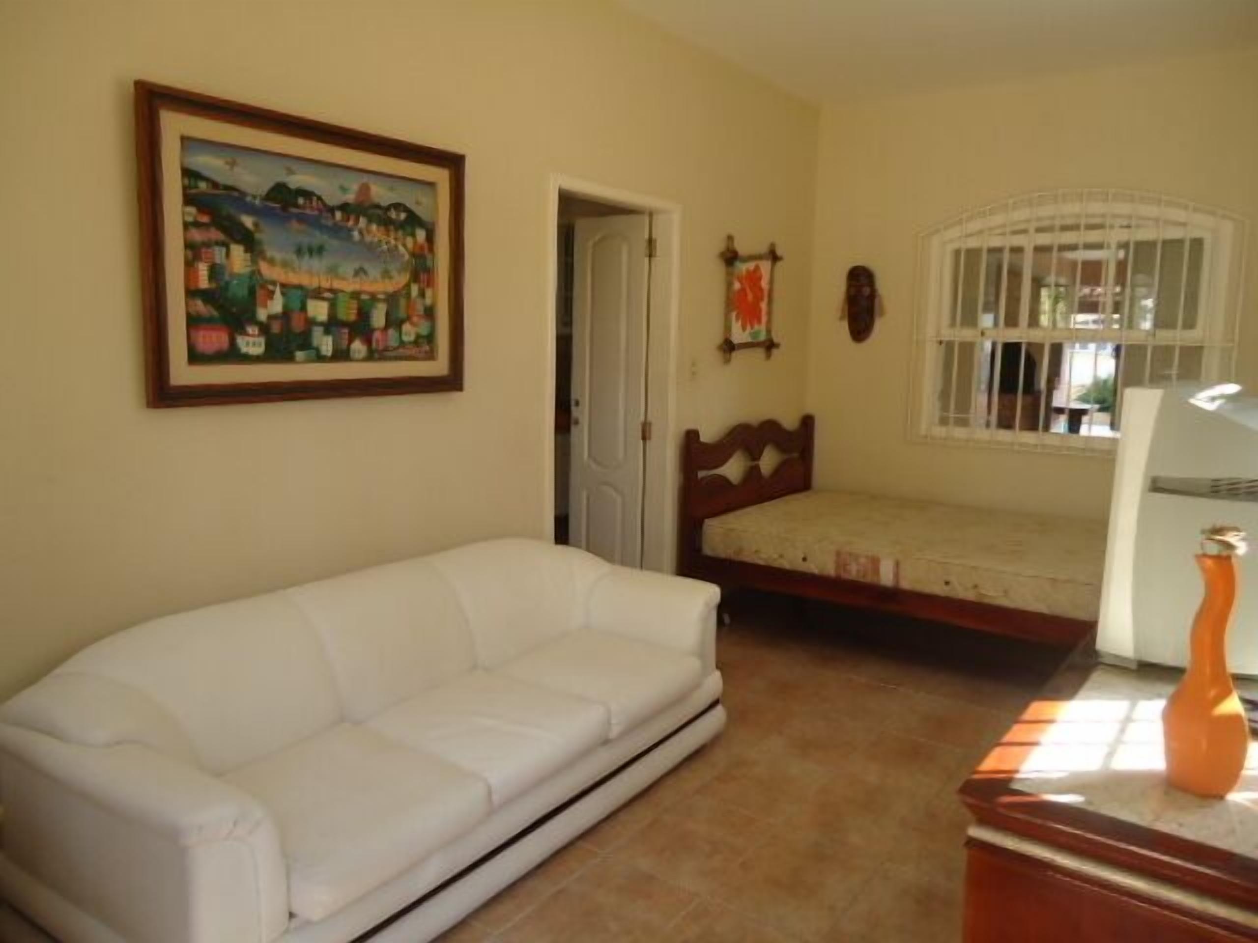 between sea and lagoon, barbecue, swimming pool, professional pool, garage, suite