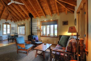 TV, DVD player, stereo - Saddleback Lake Lodge 12 | Charming Cabin with Shared Water Access (Rangeley)