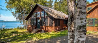 ブレイクウォーターロッジ-Mooselookmeguntic Lakeのイースタンショアにある豪華な家