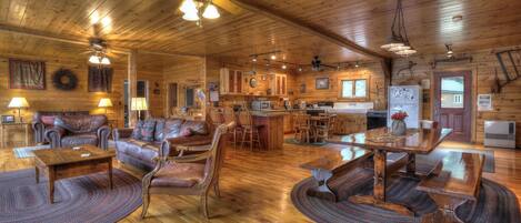 TV, fireplace, stereo