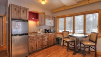 Fridge, microwave, coffee/tea maker, freezer