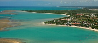 Leilighet i condominium på den andre blokken av Coroa Vermelha Beach