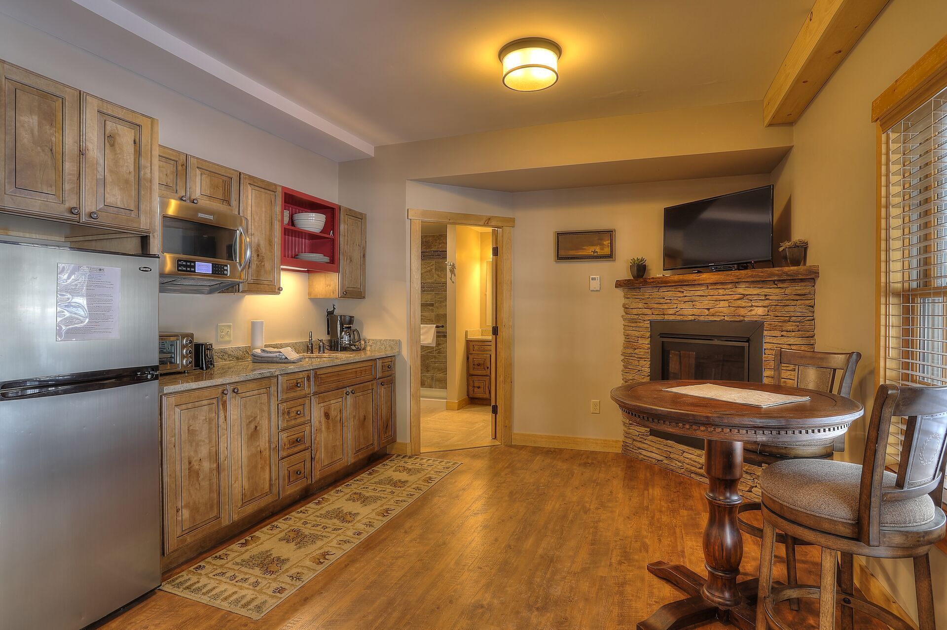 OMCS #4 - Comfortable one bedroom suite in Oquossoc