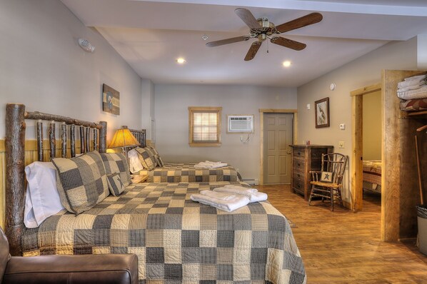 1 bedroom, WiFi, bed sheets