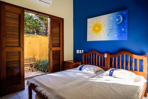 4 bedrooms, iron/ironing board, wheelchair access - Beach House Of Time (Sao Sebastiao)