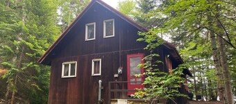 Loon Landing - Rustic cabin on Mooselookmeguntic Lake. Very Private!