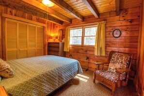 3 bedrooms, Internet, bed sheets - Parris - Beautiful private spot on Rangeley Lake! (Rangeley)