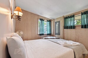 3 dormitorios, Internet, ropa de cama