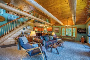 Televisie, een open haard, videospelletjes en Hulu