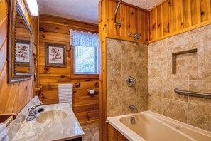 Ensemble douche/baignoire, serviettes fournies