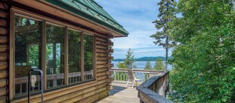 Connaughton - Privat tømmerhus langs South Shore of Rangeley Lake