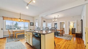 Unclassified image, 2 of 62, button - Village Walk | Convenient & Charming, Hot tub (Rangeley)