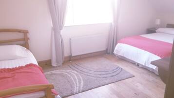 Appartement, 2 slaapkamers | Gratis wifi, beddengoed