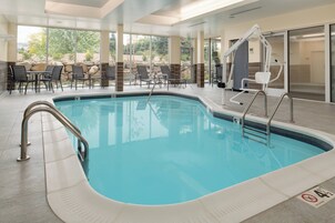 Una piscina techada