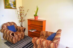 コンフォート トリプルルーム 1 ベッドルーム バルコニー マウンテンビュー (#6) | 高級寝具、低反発ベッド、客室ごとに異なる装飾、客室ごとに異なるインテリア