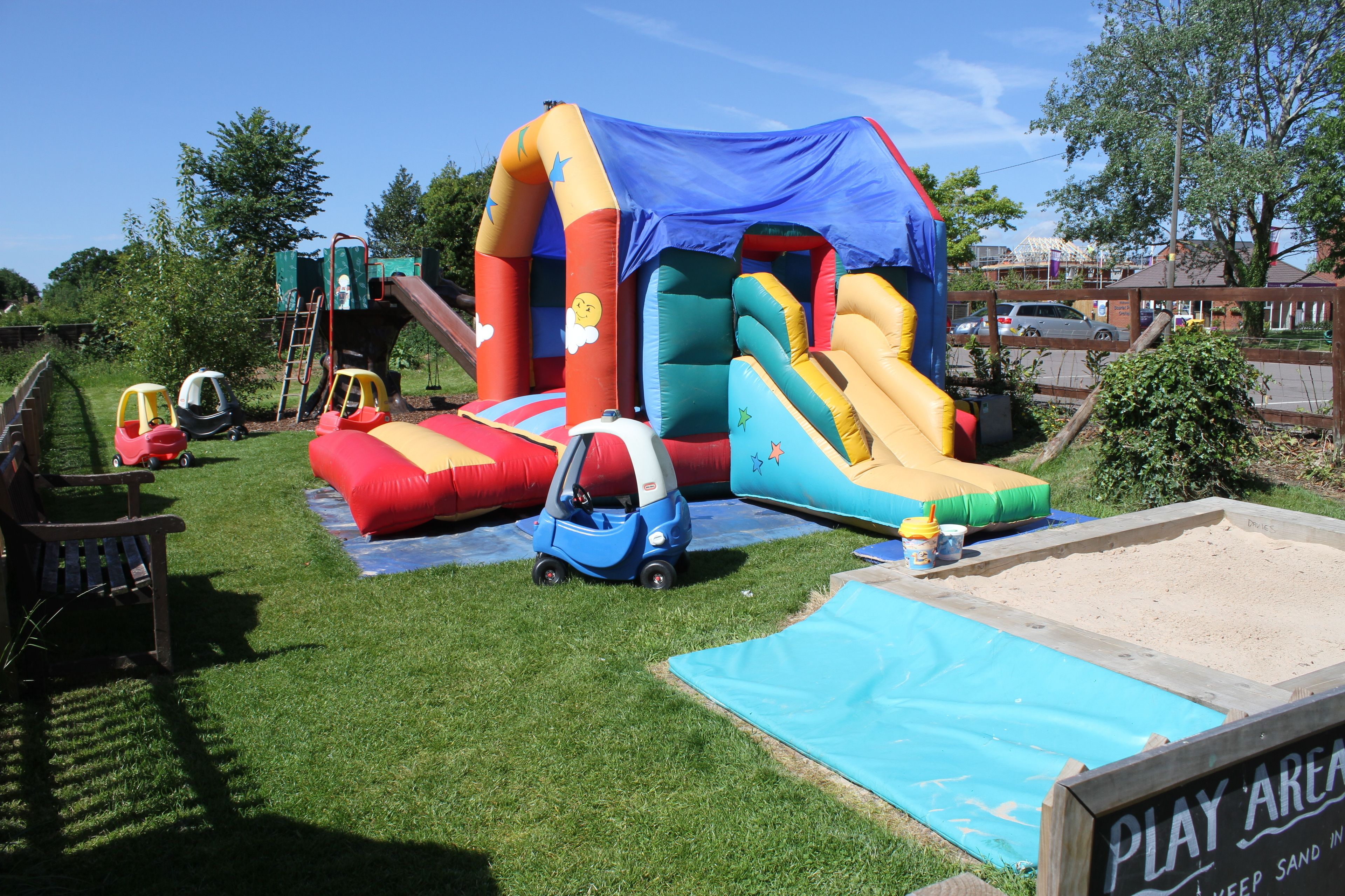 children’s play area – outdoor