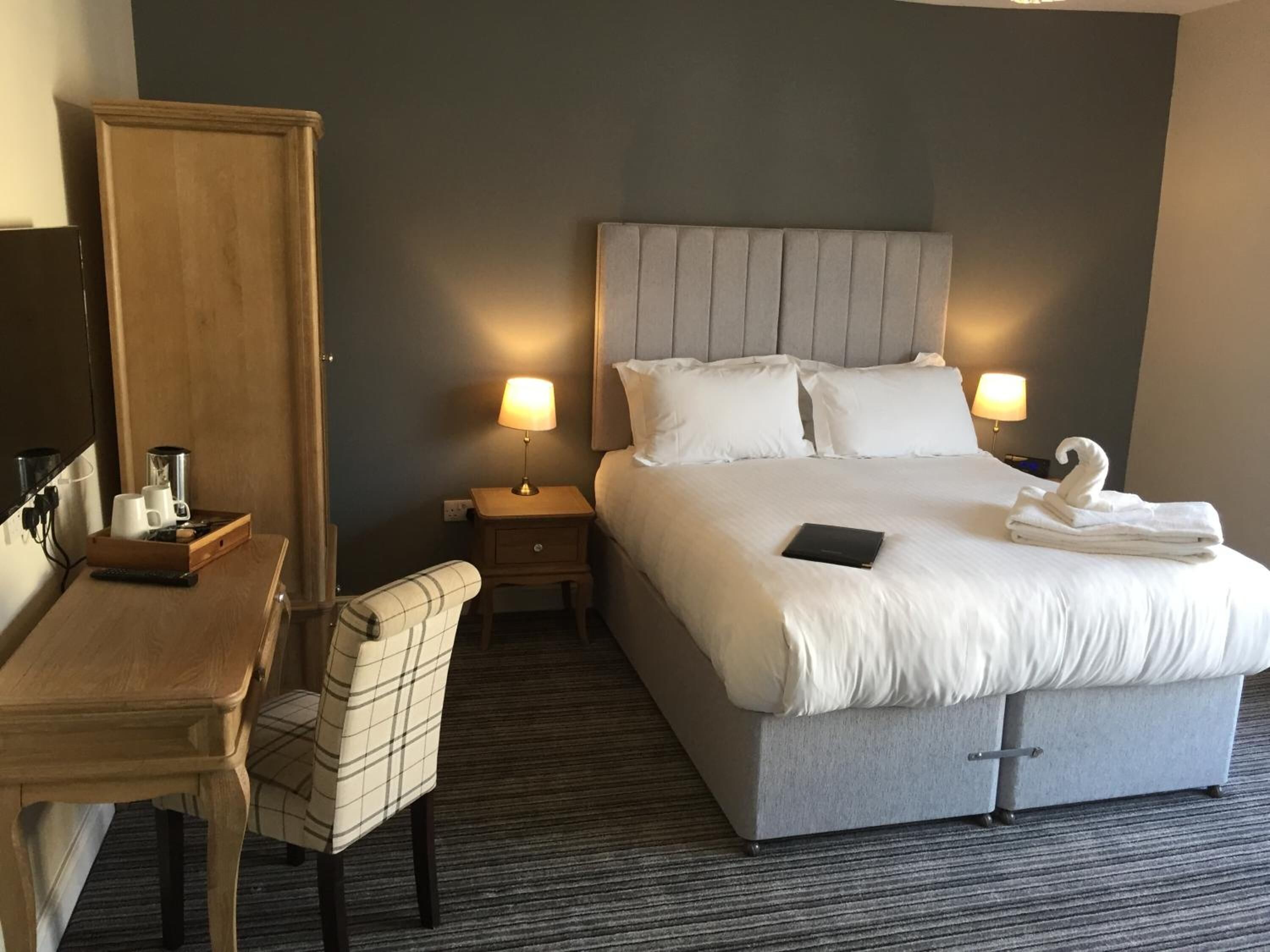 premium bedding, individually decorated, individually furnished, desk