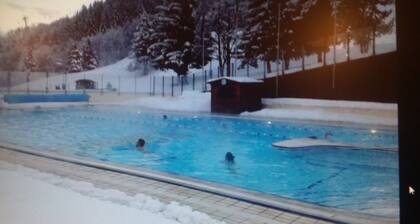 TrĂšs beau studio dans immeuble de standing â Station familiale