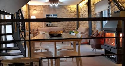 Viña Las Olivas. Casa totalmente independiente situada en Andujar.