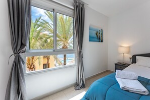 3 slaapkamers, een kluis op de kamer, een strijkplank/strijkijzer