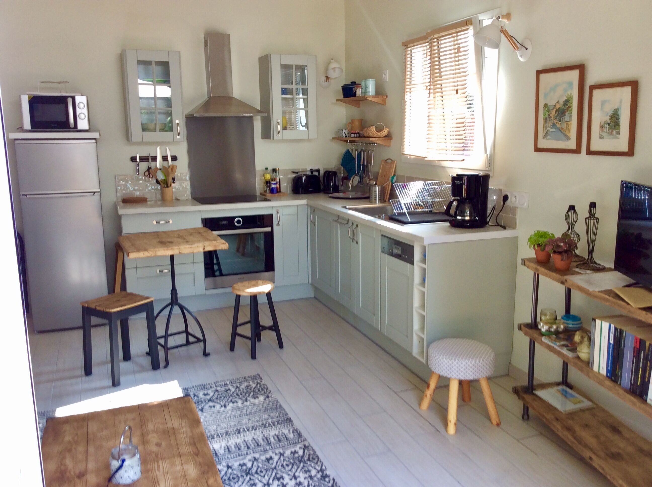 Little charming house, 2/3 people, close to the lake