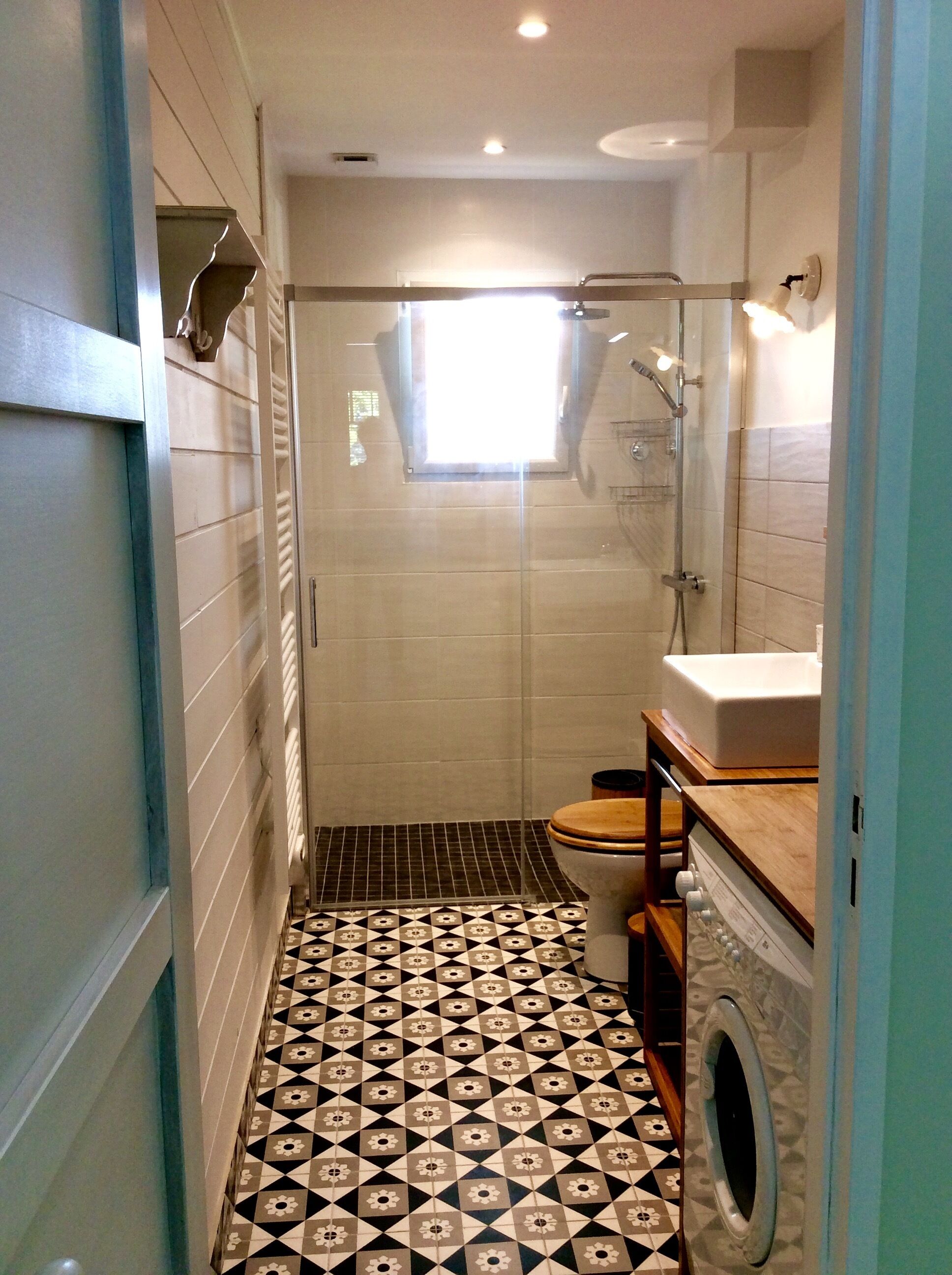 Little charming house, 2/3 people, close to the lake