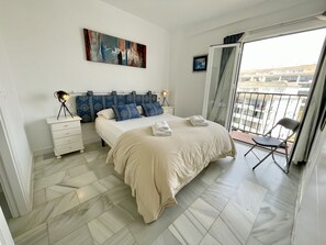 3 chambres, fer et planche Ă repasser, Wi-Fi gratuit