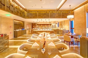 Exterior - Sheraton Yunfu Xinxing Hotel (Yunfu)
