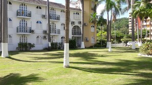 Exterior - Sunny View At Sandcastle (Ocho Rios)