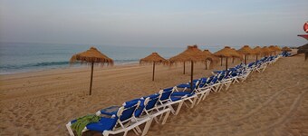 Single storey house 10km from Faro