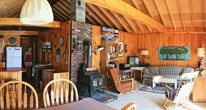 Private cottage on the lake