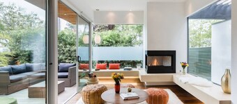 Palms Place— Solar-Powered Luxury Guesthouse