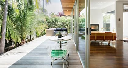 Palms Place— Solar-Powered Luxury Guesthouse