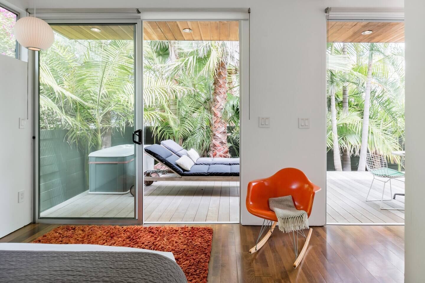 1 chambre, fer et planche à repasser, lit parapluie, Wi-Fi