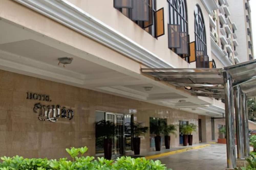 Hotel Milan