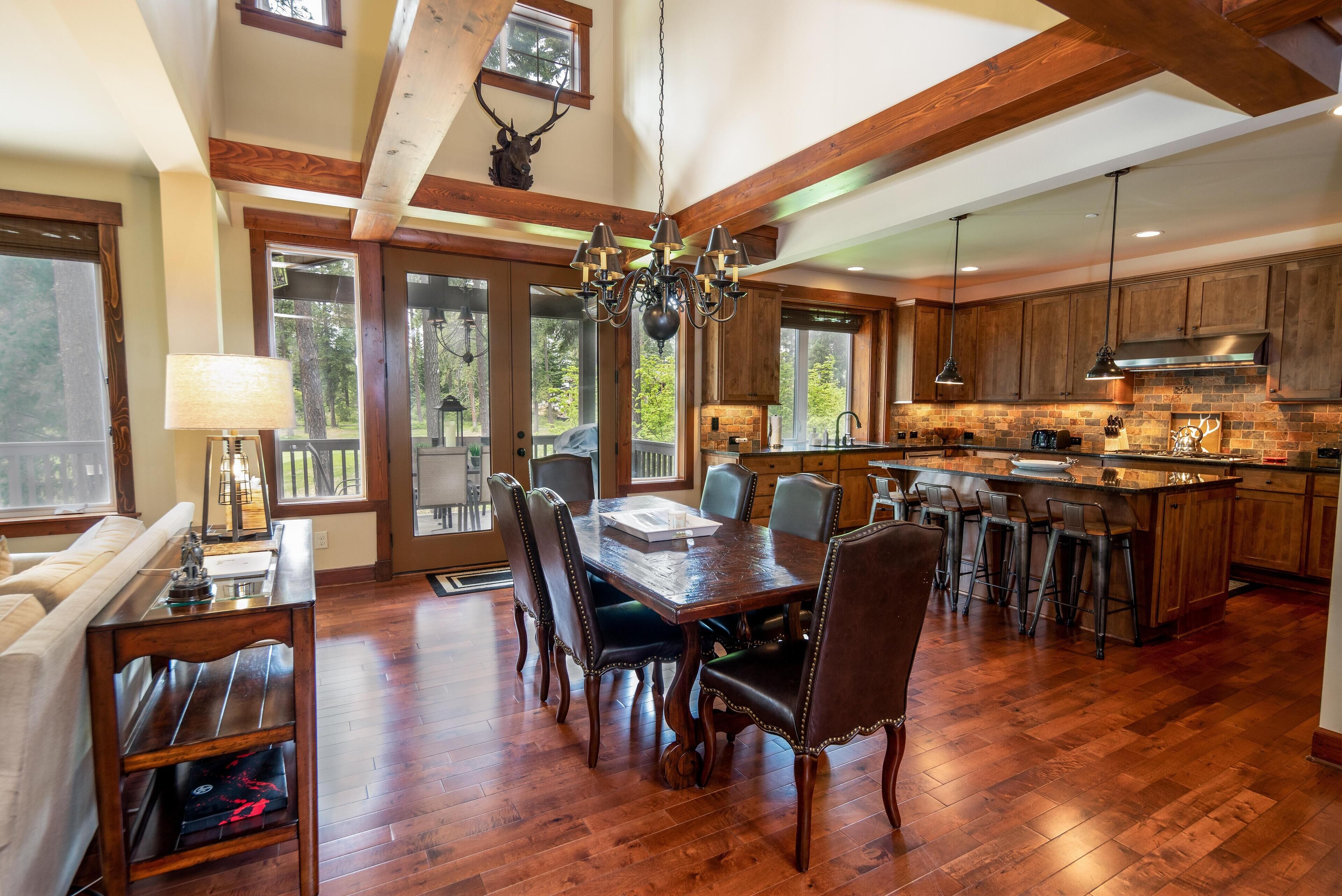 Suncadia 4-Bedroom Home Walking Distance to Swiftwater