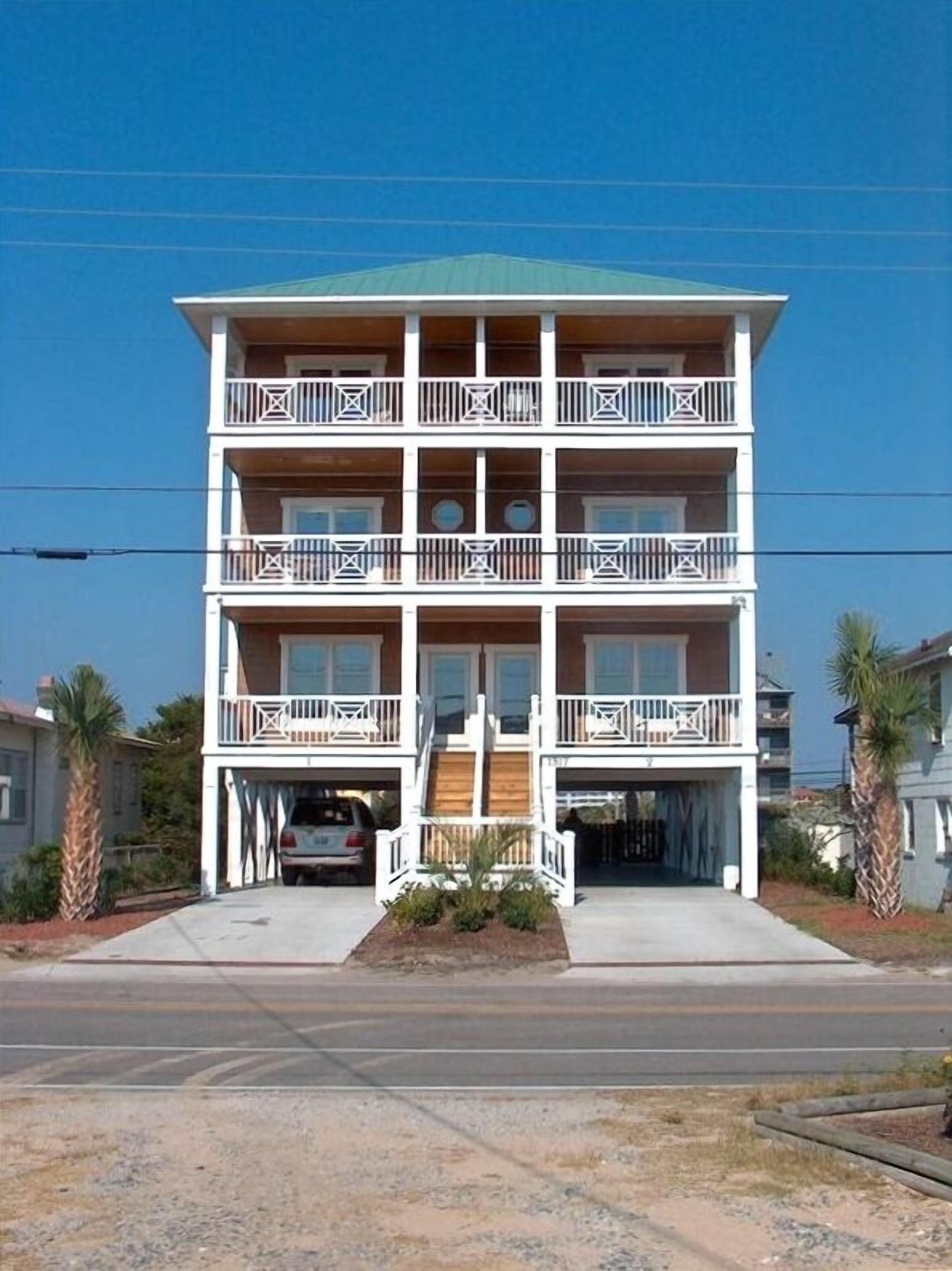 Ocean & Canal Dream House!! *Pool*Elevator*fully appointed* 4BR 4 Bath