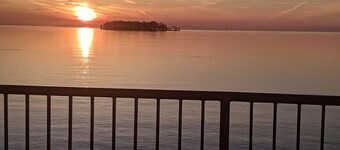 Une vue magnifique et les meilleurs prix sur toutes les îles du lac Érié!