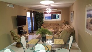 Smart TV y reproductor de DVD 