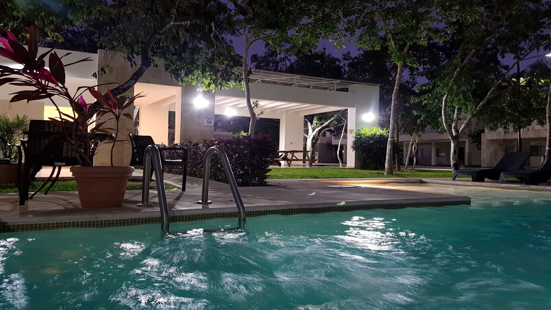 Piscine extérieure