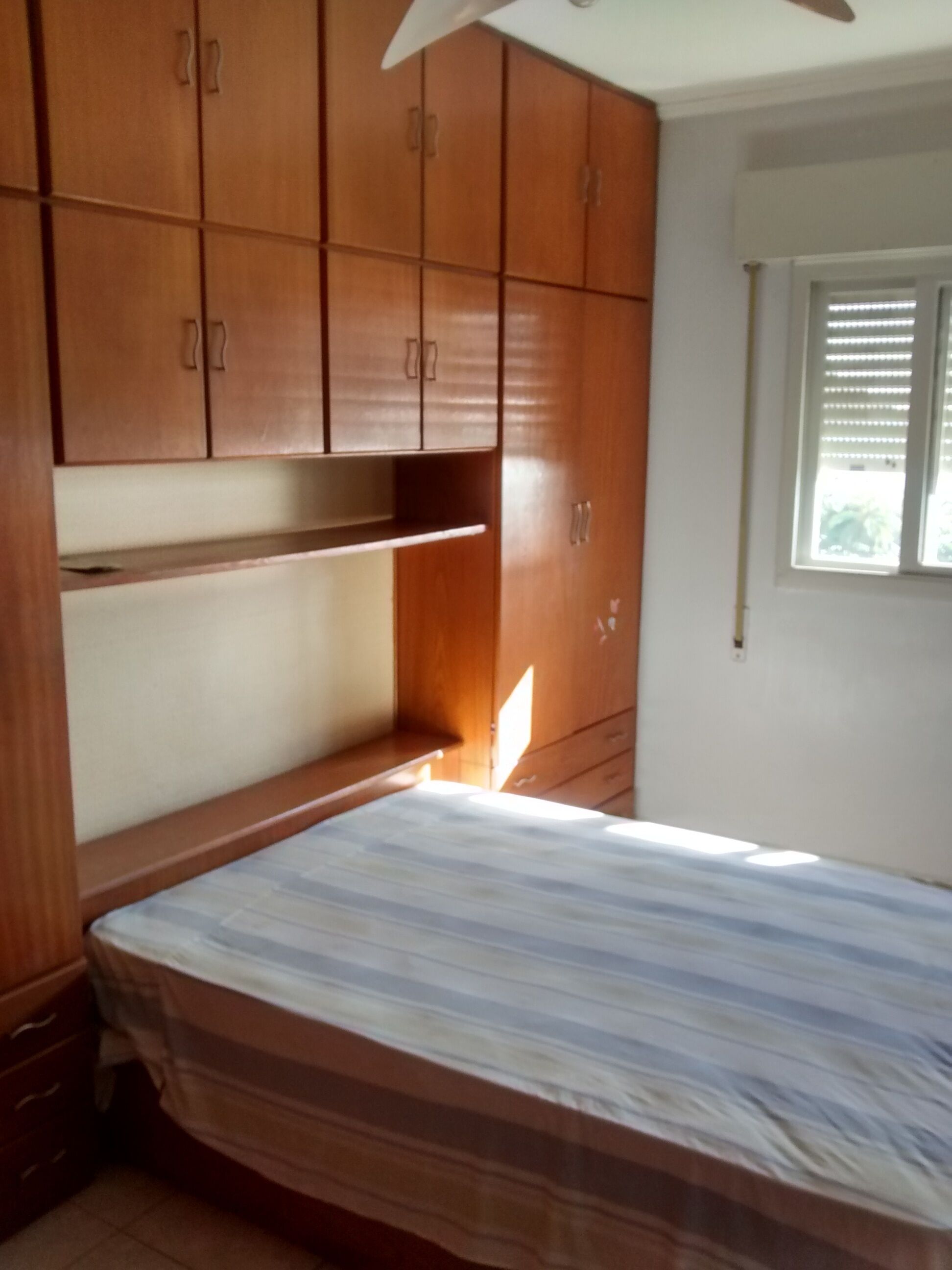 ap 2 beds facing the beach c balcony with shopping / aquarium / restaurants.