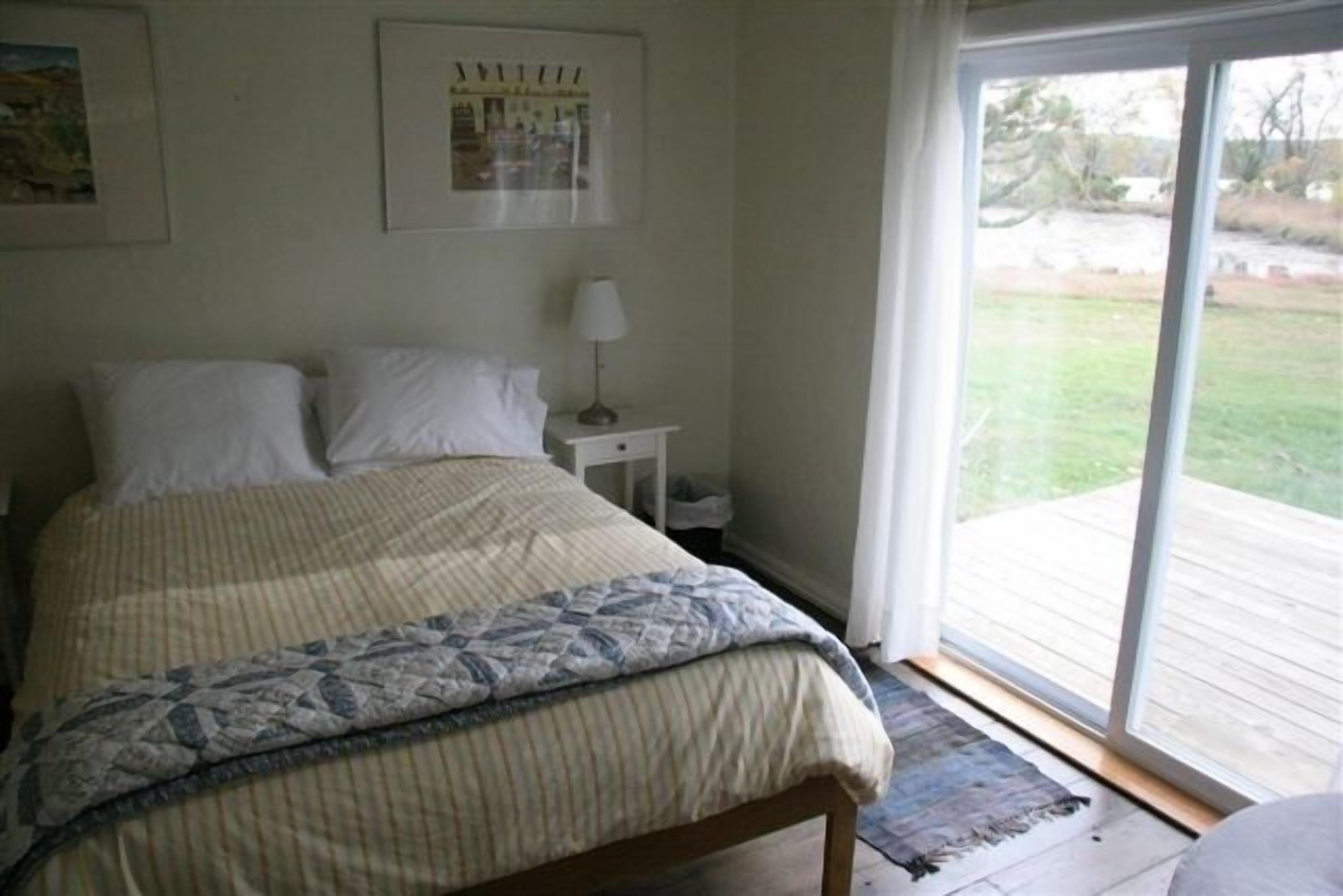 Waterfront Sunset Nature Reserve Kayak Eagle Osprey Snakehead Butterflies  