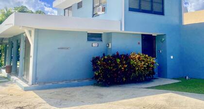 Las Sirenas: Relaxing and Breezy Two-Story Beach Villa in private corner