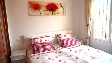 3 dormitorios, cuna de viaje, wifi