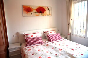 3 chambres, lit parapluie, Wi-Fi